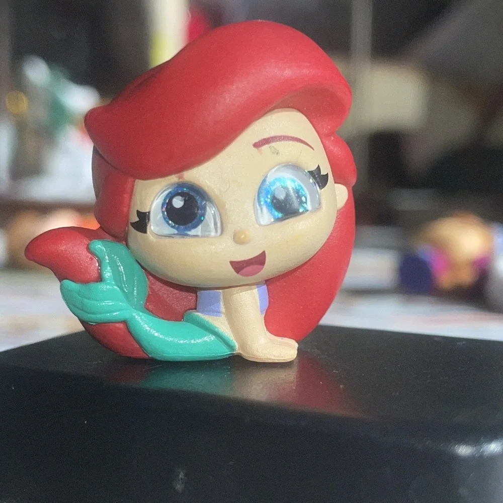 Disney Doorables - Little Mermaid - Young Ariel With Hands‎ Down